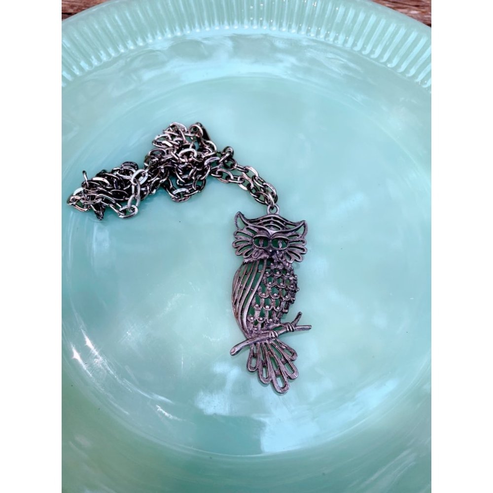 Vintage 1970s Pewter Owl Pendant Necklace Retro
